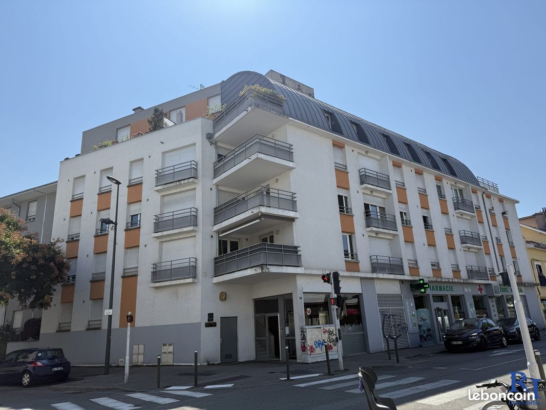 Appartement 3 pièces 63 m² · à Saint-Martin-d'Hères · 63 m² · 165 000 €