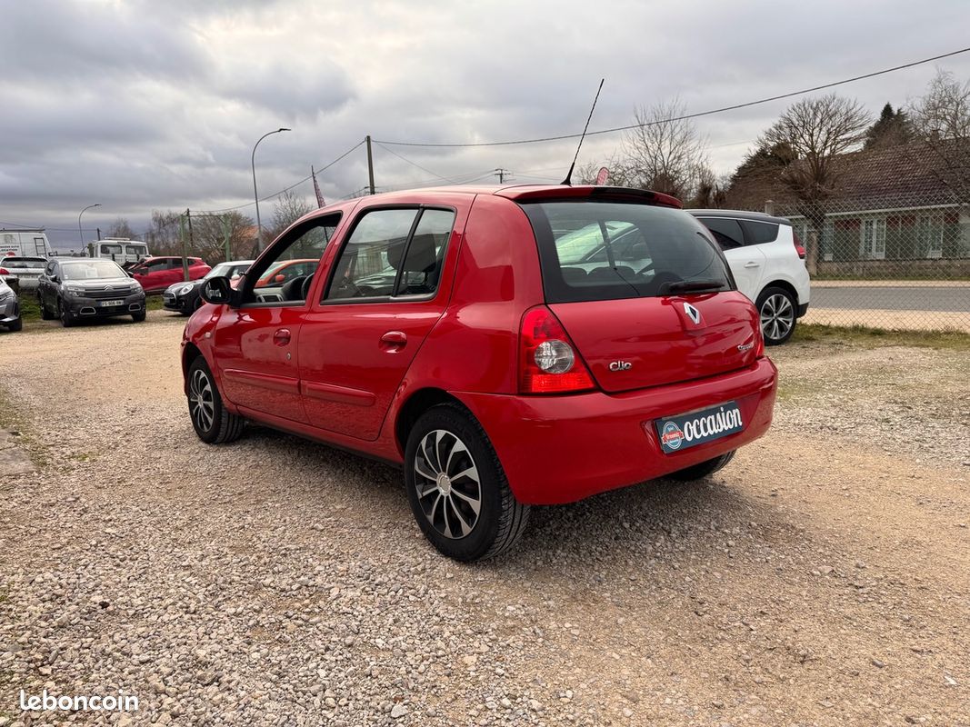 RENAULT Clio Campus 1.2 16V 75 CV eco2 Pack Clim PREMIERE MAIN (image 5)