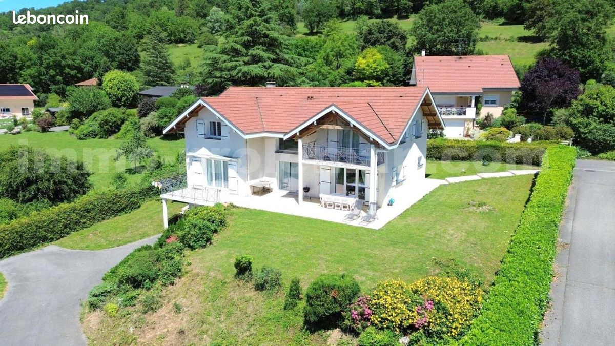 Maison 6 pièces 205 m² · à Contamine-sur-Arve · 205 m² · 659 000 €