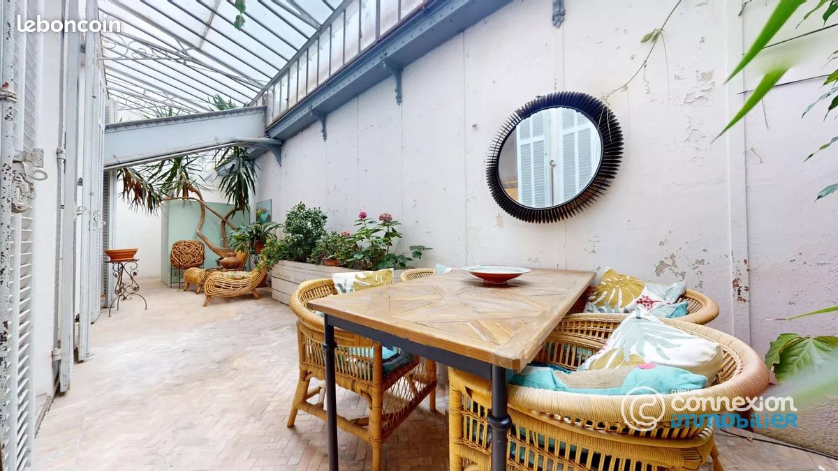 Appartement 4 pièces 113 m² · à Marseille · 113 m² · 489 000 €