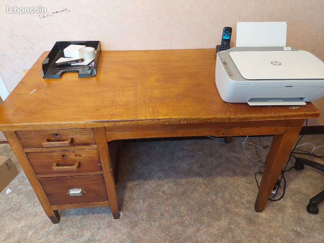 Bureau en bois de massif (image 2)