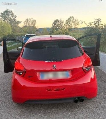 Peugeot 208 (image 2)