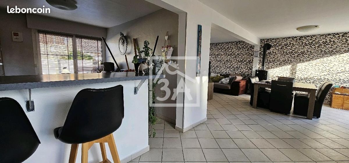 Maison 6 pièces 123 m² · à Ghyvelde · 123 m² · 294 000 €