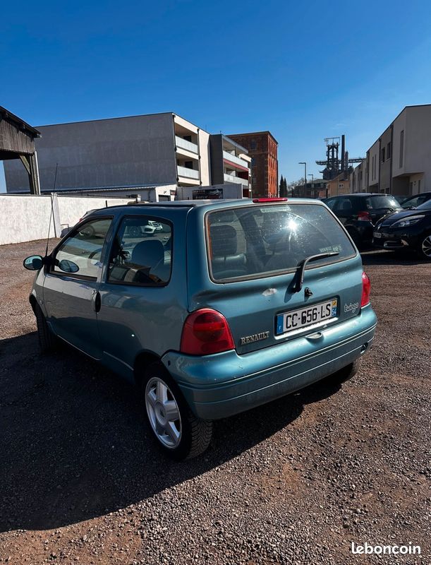 Twingo 1 phase 2 (image 2)