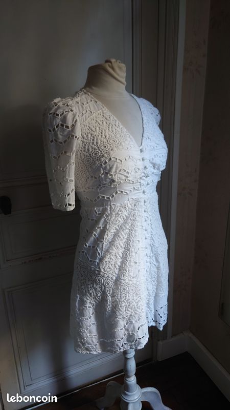 Robe d'été courte The Kooples T34 blanche dentelle 100% coton - Main Image