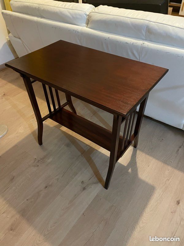 Table bois de salon ou d’appoint (image 1)