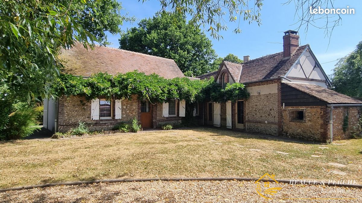 Maison 4 pièces 107 m² · à Combres · 107 m² · 209 000 €