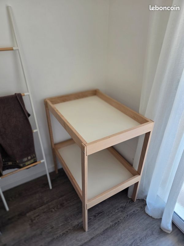 Table à langer (image 1)