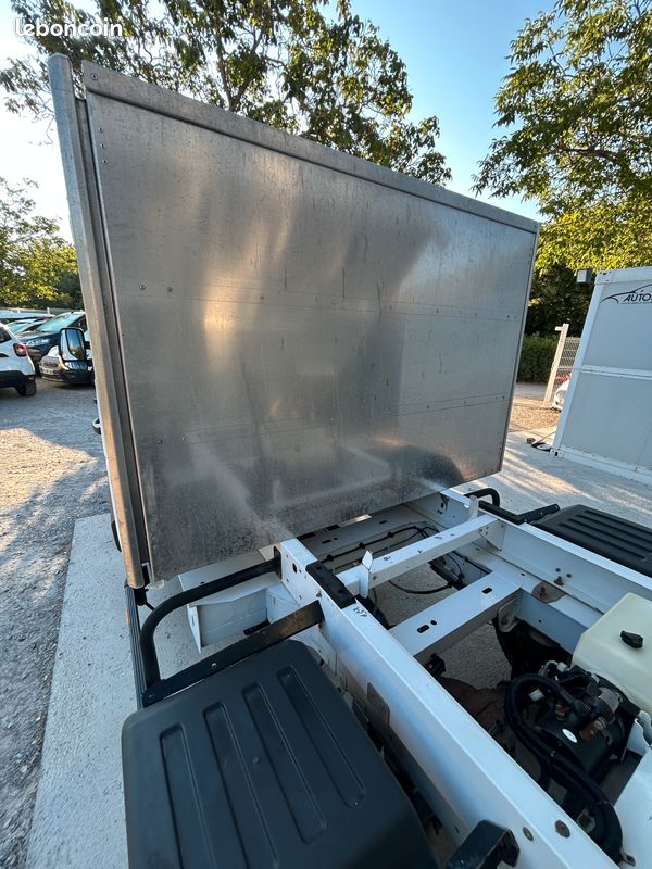 20820 HT – MASTER double cabine L3 2.3 DCi 165 benne paysagiste + coffre (image 10)