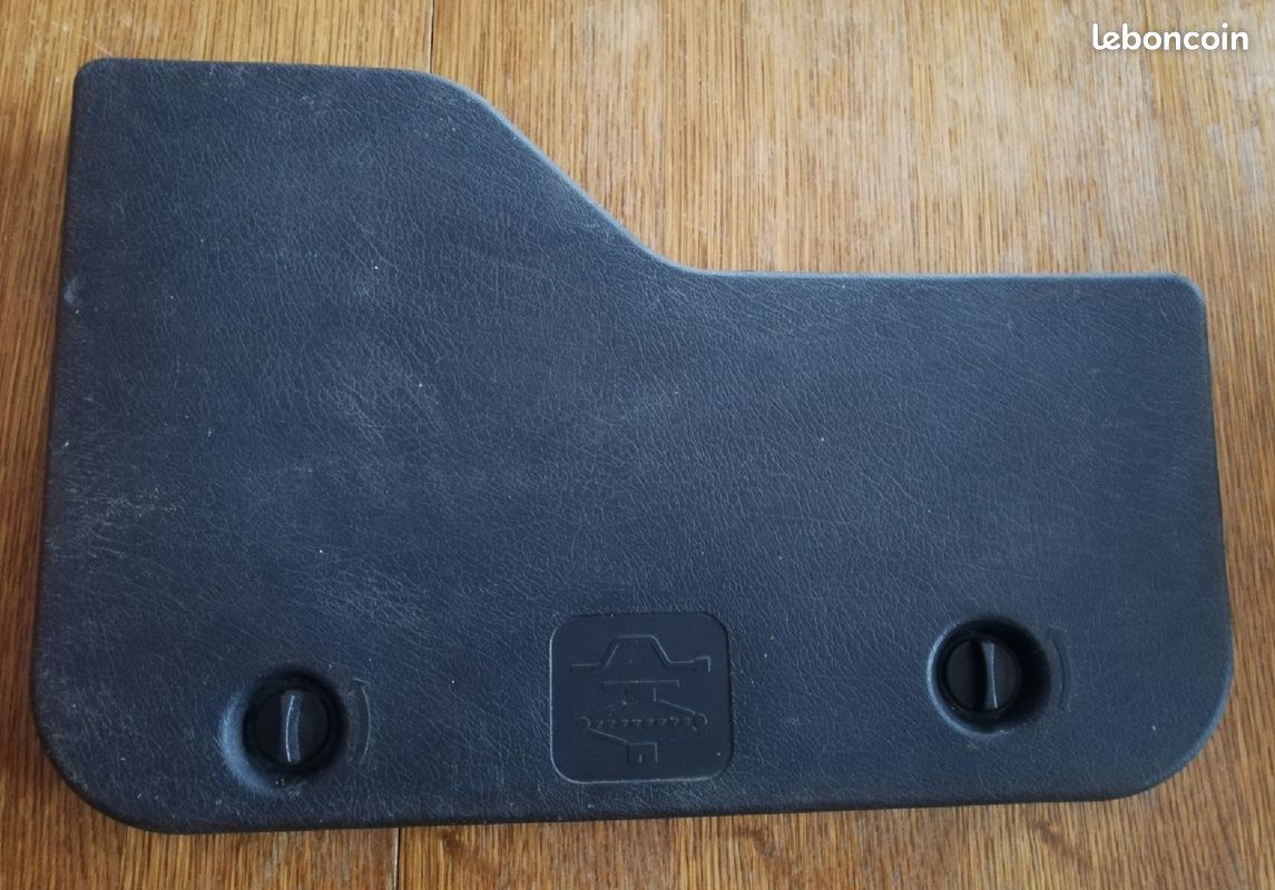 Trappe outil cache cric Citroën berlingo (image 1)