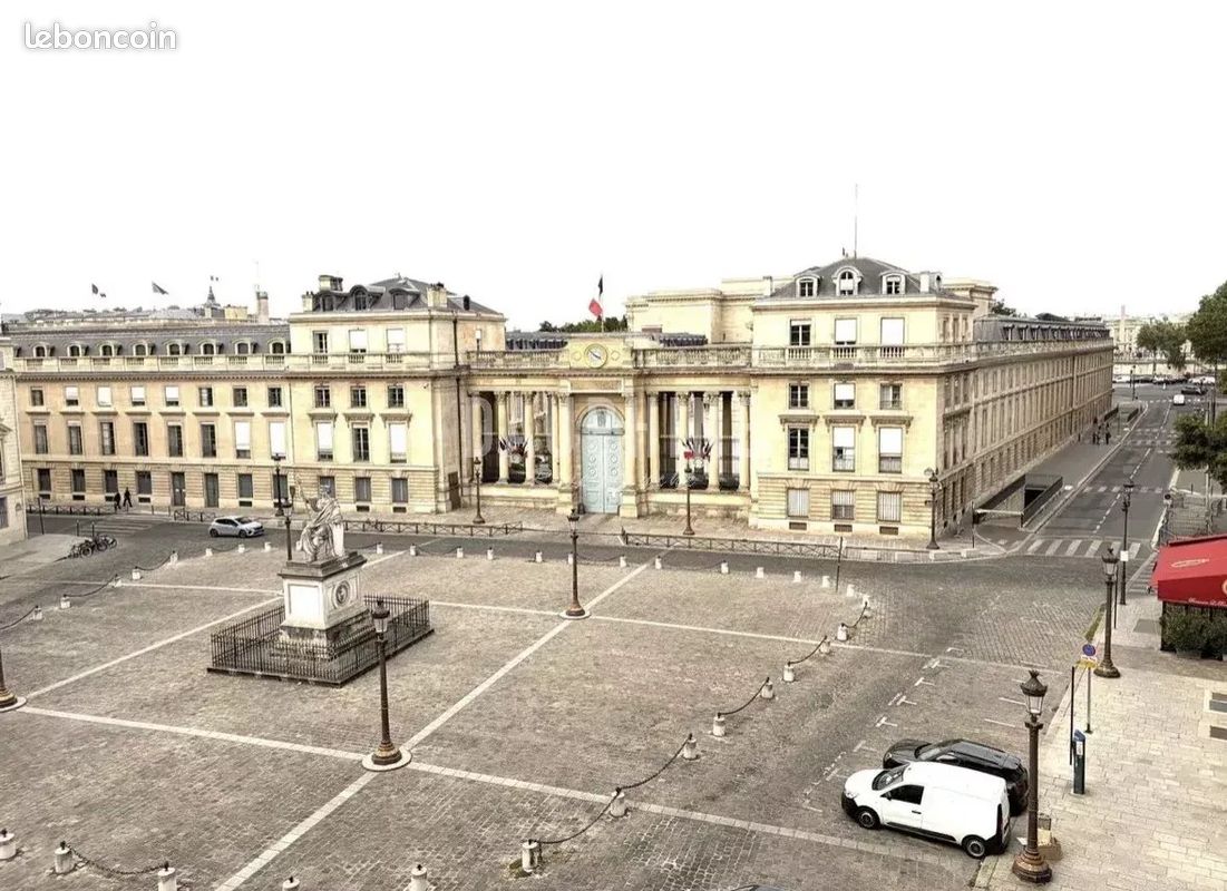 Appartement 3 pièces 76 m² · à Paris · 76 m² · 4 200 €/mois