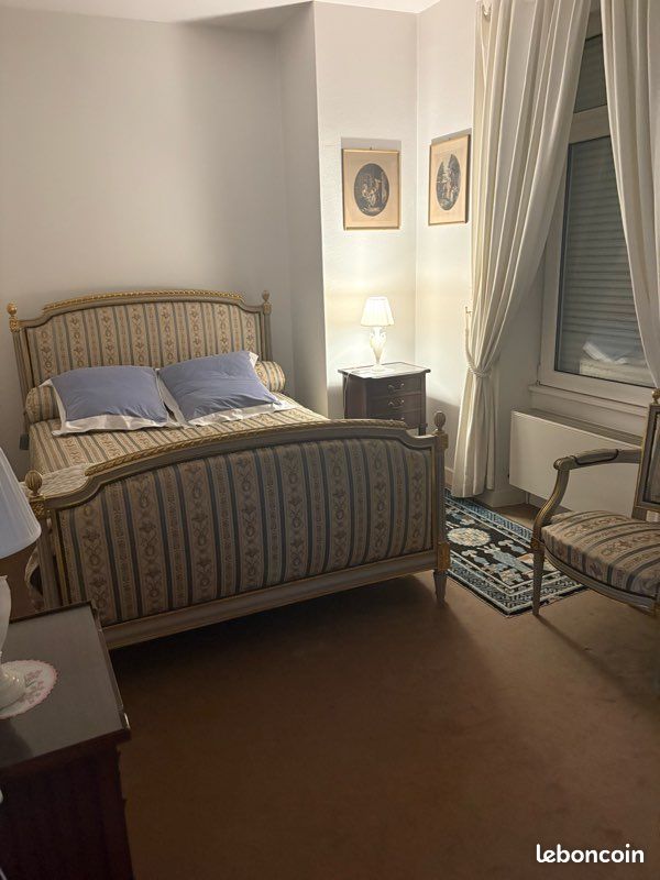 Lit double (image 4)