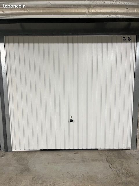 Garage Juvignac Martinet · 15 000 €