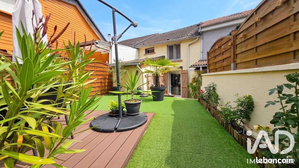 Maison 4 pièces 94 m² · à Deville · 94 m² · 109 500 €