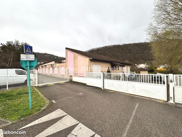 Garage/box 16 m² Gieres