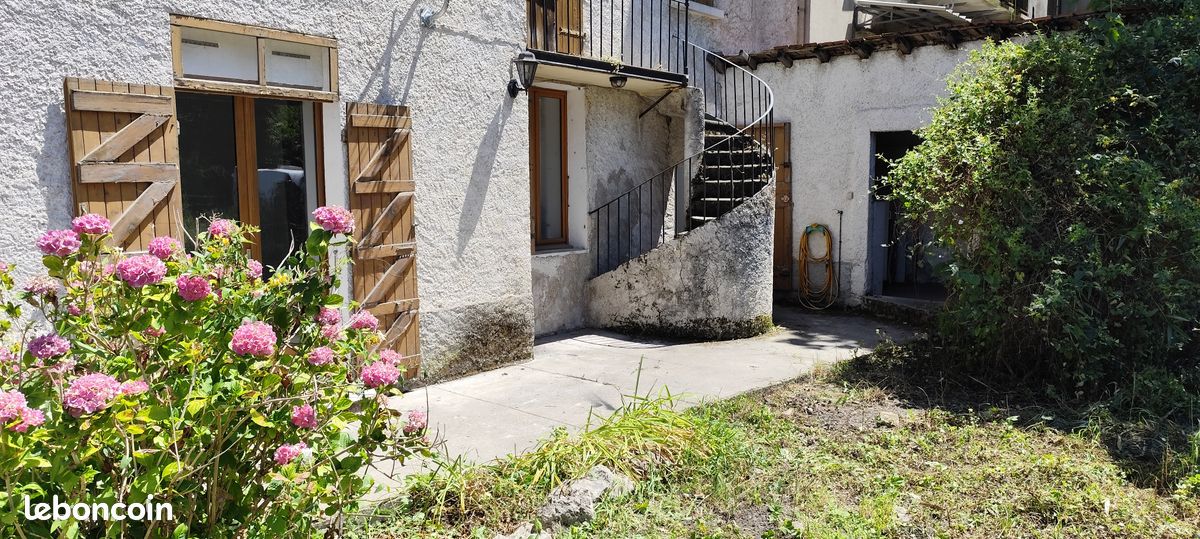 Appartement 2 pièces 59 m² · à Vizille · 59 m² · 140 000 €