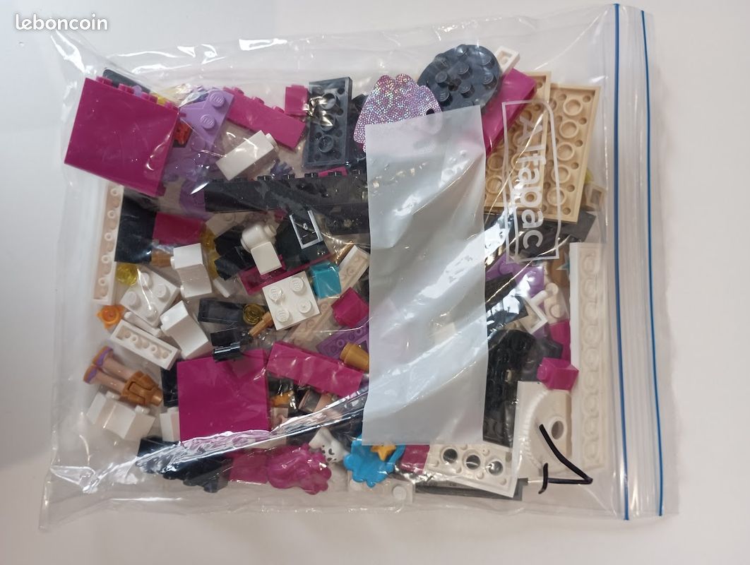 Lego Friends La loge de la chanteuse (image 4)
