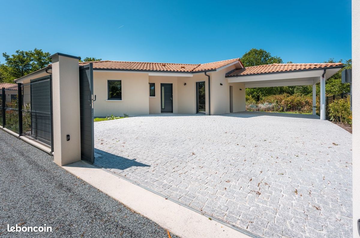 Maison 6 pièces 140 m² · à Saint-Aubin-de-Médoc · 140 m² · 599 010 €