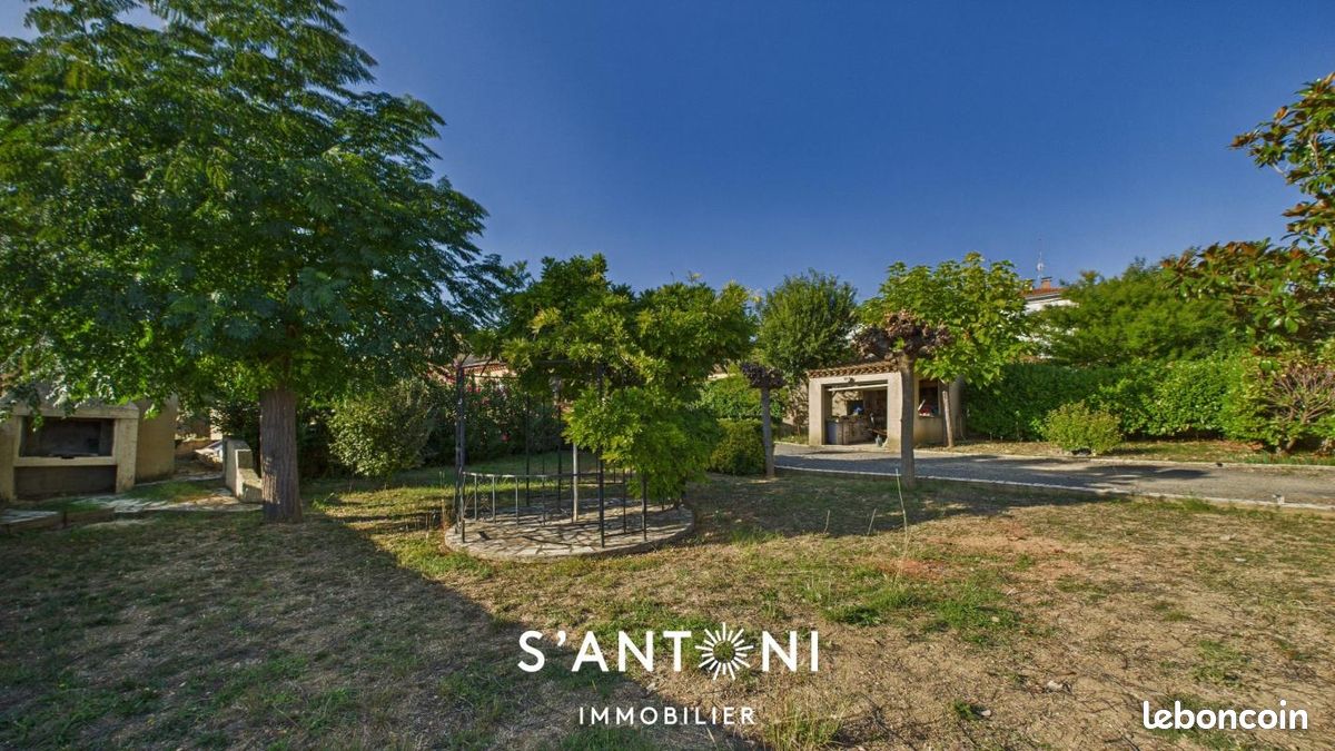 Maison 6 pièces 134 m² · à Servian · 134 m² · 370 000 €