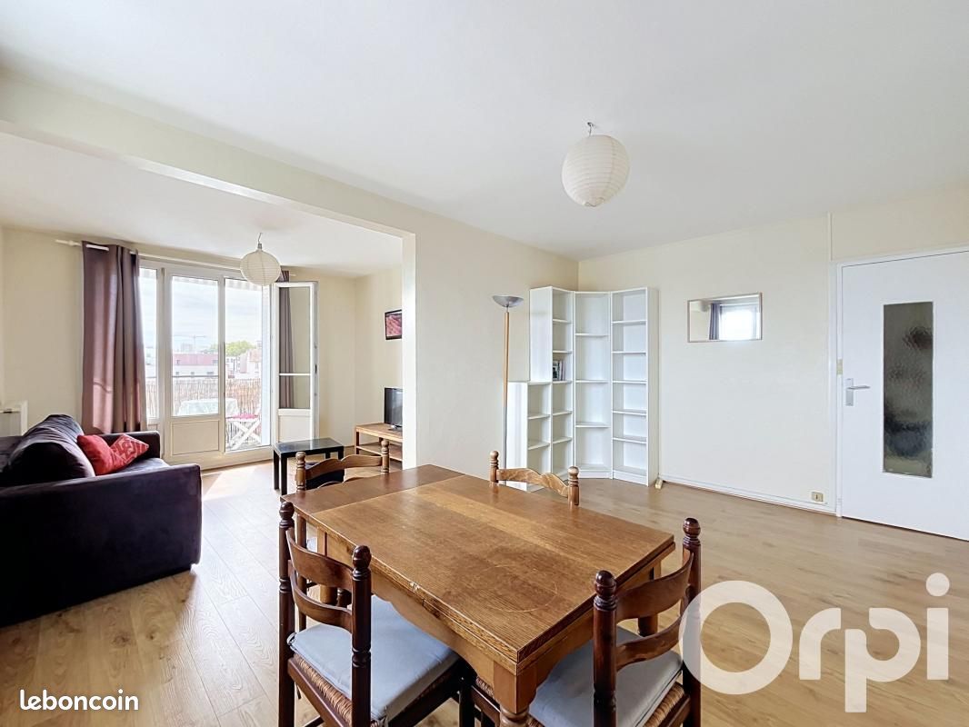 Appartement 3 pièces 67 m² · à Villeurbanne · 67 m² · 1 050 €/mois