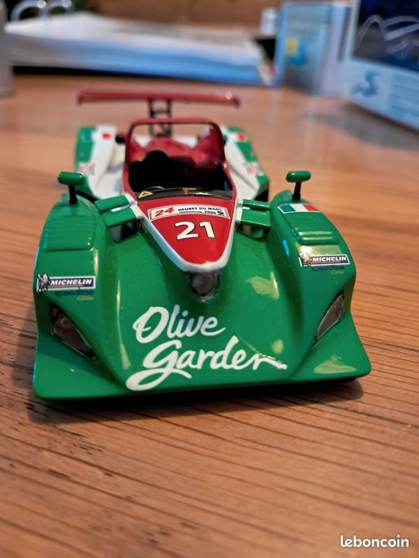 spark-model Lola B2K-10 Olive Garden #21 Le Mans 2000 Schiattarella