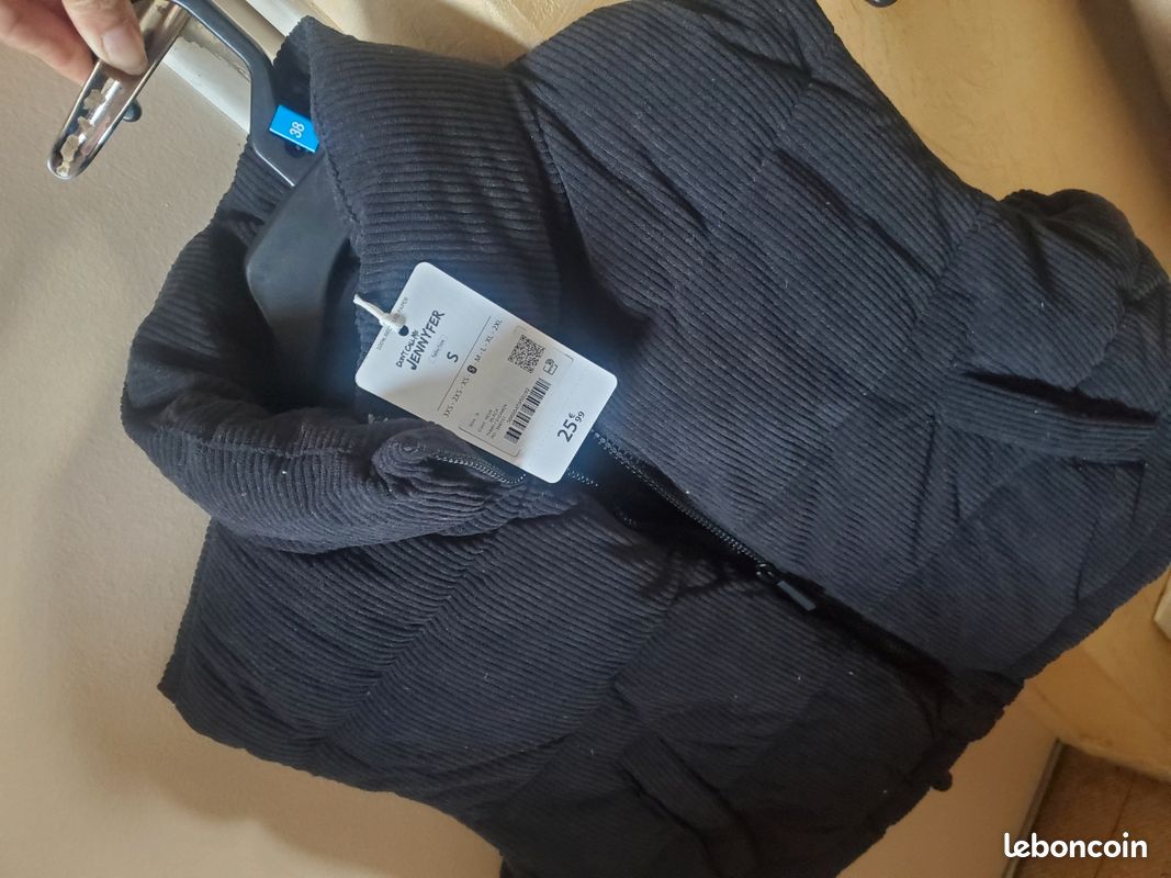 Doudoune courte sans manche femme Vêtements