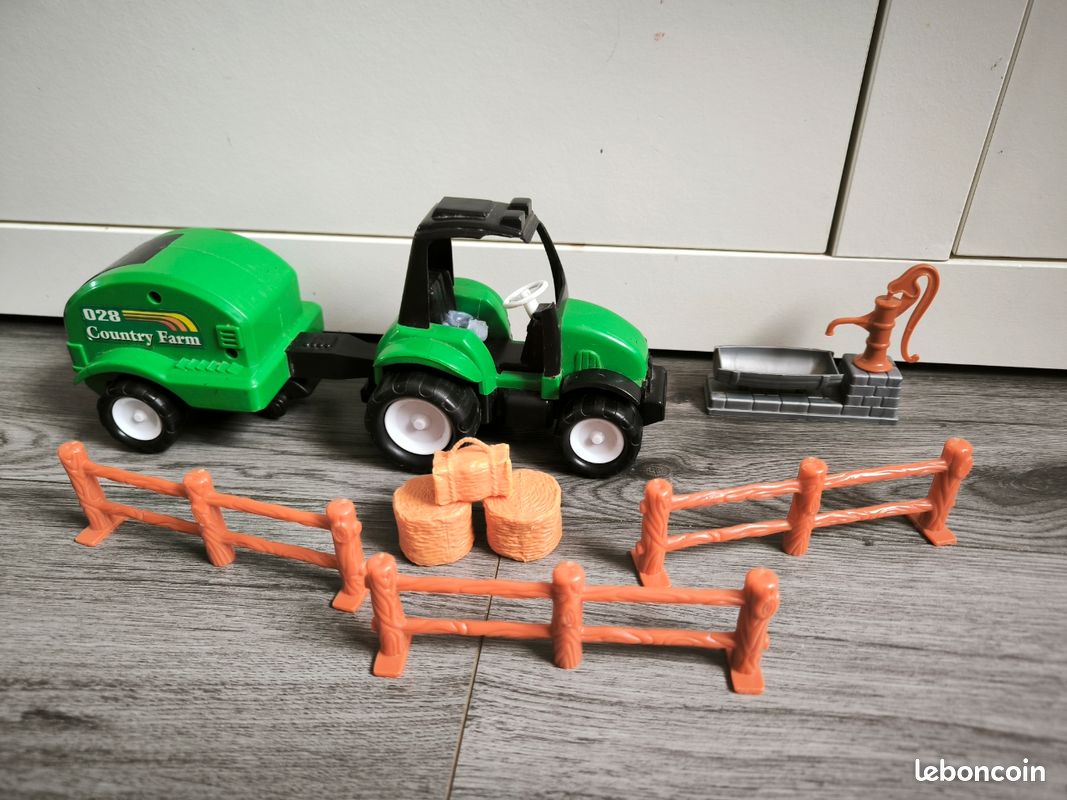 Lot animaux de la ferme + tapis + tracteur (image 3)