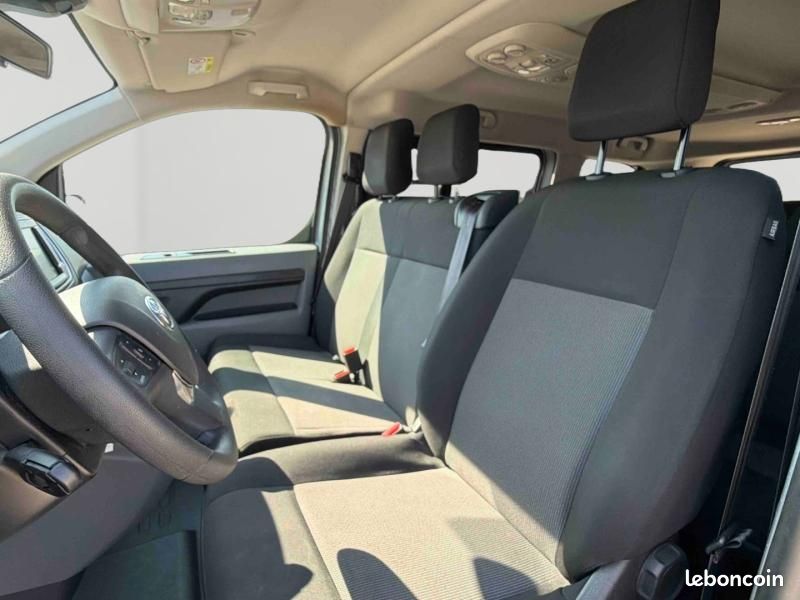 Toyota PROACE Combi Long 1.5 120 D-4D Dynamic RC21 (image 10)