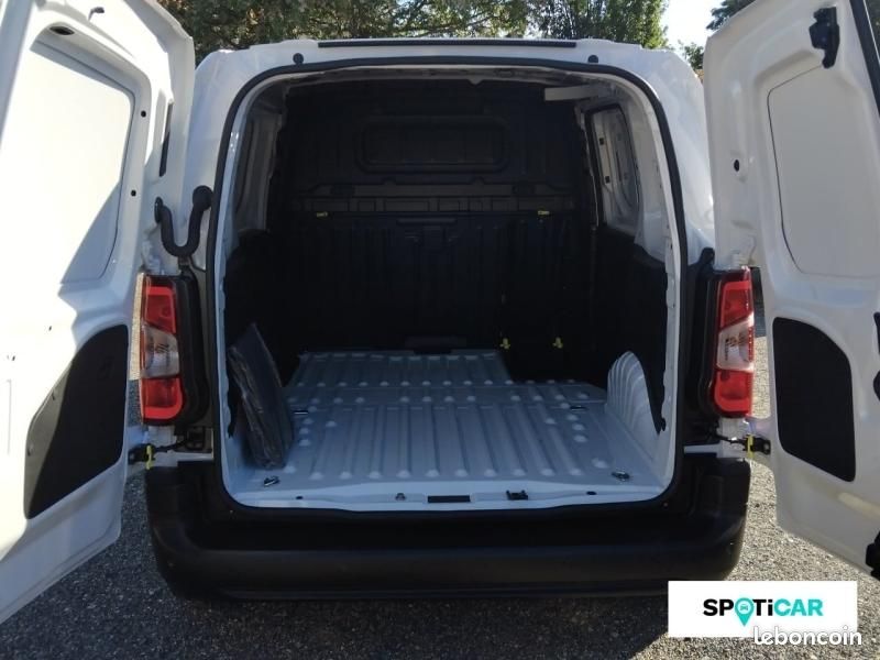 Citroen Berlingo Van M 650kg BlueHDi 100ch S&S Pack Premium Connect (image 6)