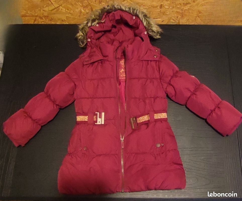 Vends doudoune élégante pour fille ans Vêtements