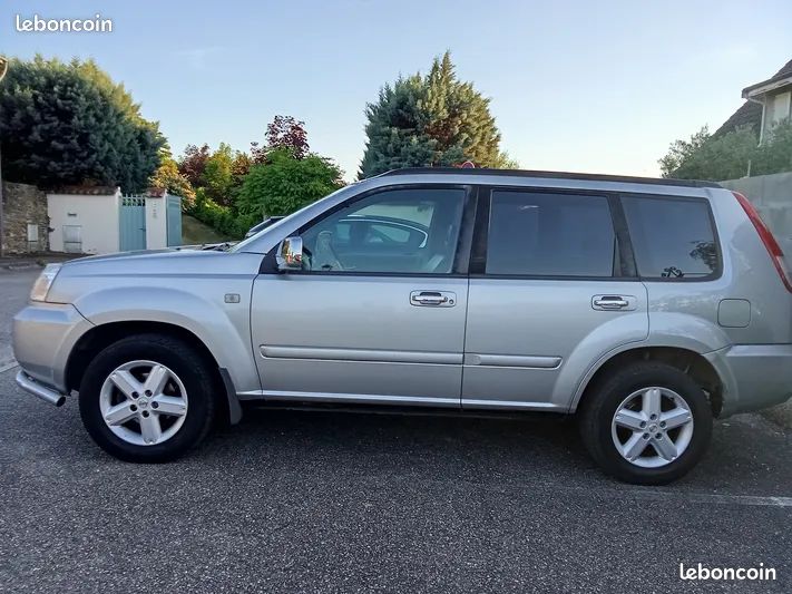 Joli Nissan X-Trail 2.2 dci CT OK (image 2)