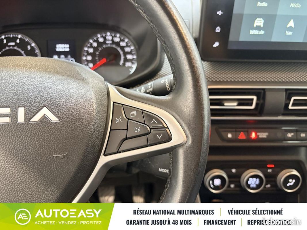 Dacia Jogger Dacia Jogger 1.0 TCe 110ch Extreme plus 5 places Carplay attelage (image 15)