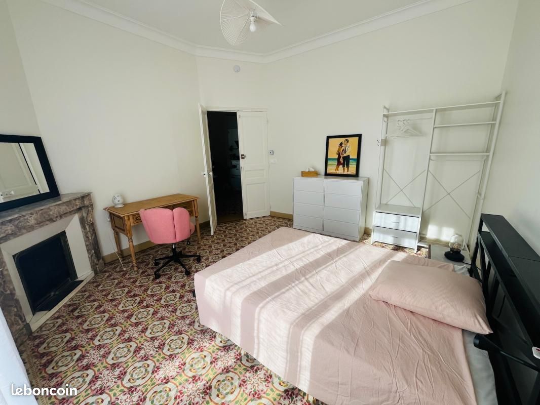 Appartement 4 pièces 90 m² · à Perpignan · 90 m² · 440 €