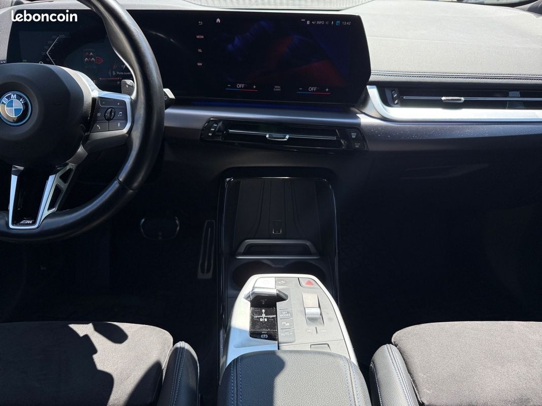 BMW SERIE 2 ACTIVE TOURER U06 225e xDrive 245 ch DKG7 M Sport - Camera de recul - Park assist - Entretien BMW (image 10)
