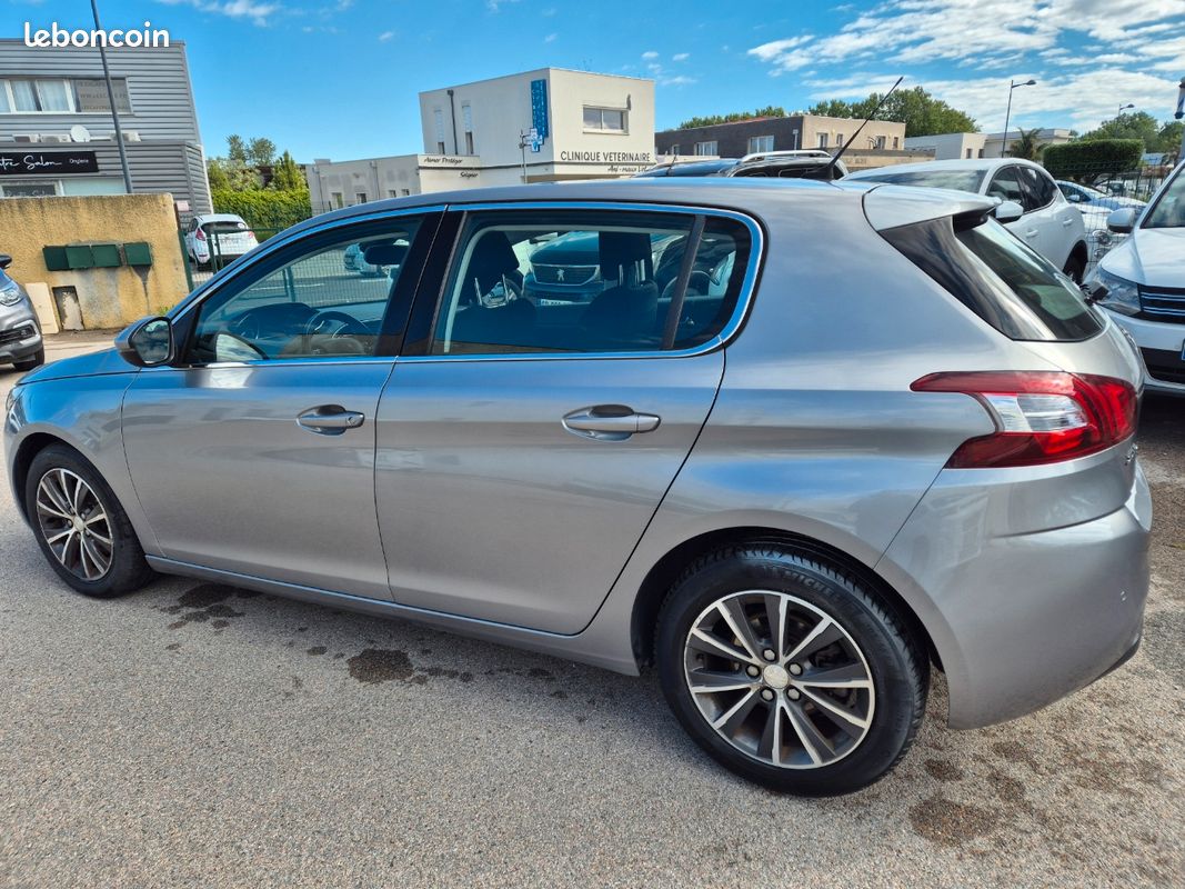 Peugeot 308 1.6 blue hdi 120 fap allure eat6 (image 3)