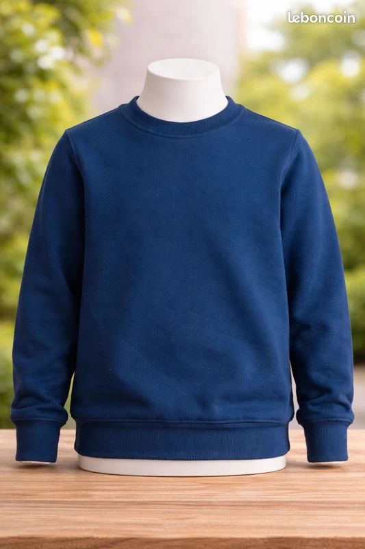 Pull Garçon Laine Gris Foncé - 12-14 Ans - Manches Longues - Col Rond - Logo Ancre Et Lauriers - Occasion