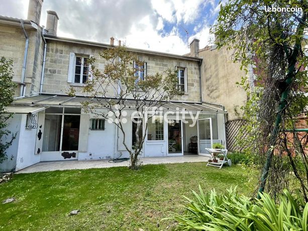 Maison 8 pièces 160 m²