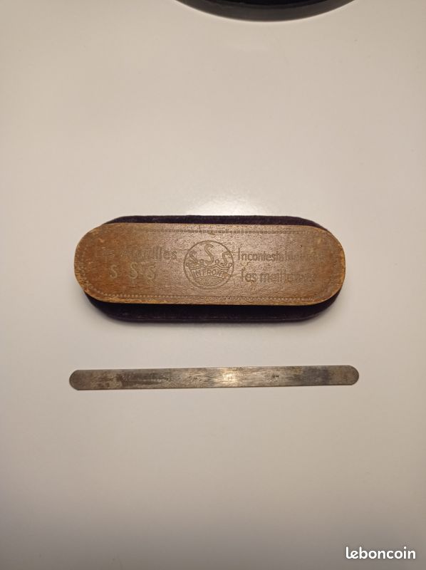 Brosse / Nettoyeur pour disques Gramophone / Phonographe et boîte d'aiguilles (image 5)