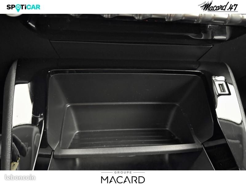 Peugeot 208 1.2 PureTech 100ch S&S Style EAT8 (image 33)