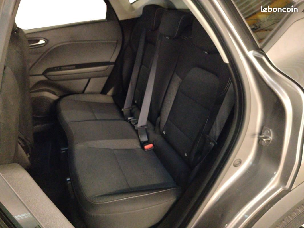 Renault Captur E-Tech full hybrid 145 Evolution (image 8)