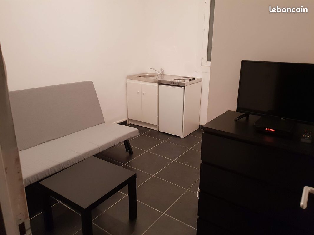 Appartement 1 pièce 14 m² · à Marseille · 14 m² · 450 €/mois