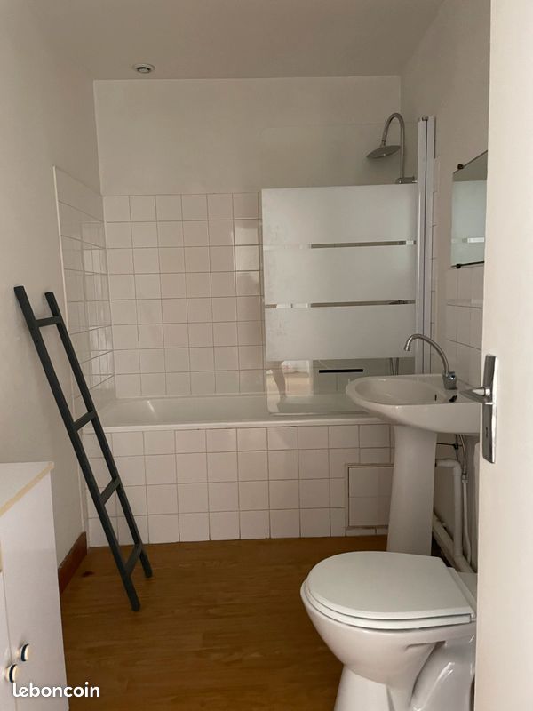 F1 meublé étudiant - Limoges 87000 Centre-Hôtel de Ville Emailleurs (image principale 2)