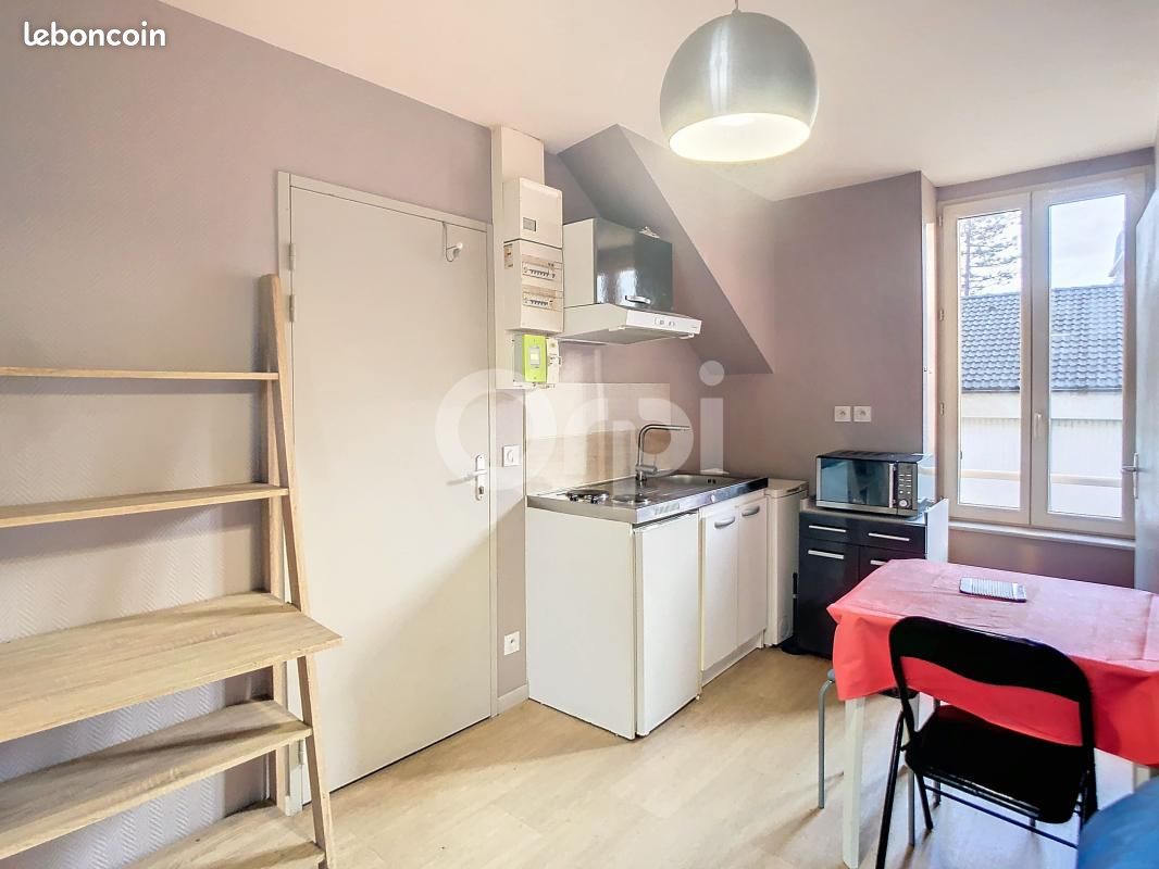 Studio 1 pièce 13 m² - Brive-la-Gaillarde 19100 (image principale 0)