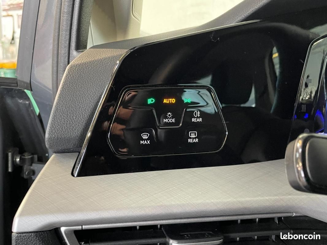 Volkswagen Golf 2.0 TDI 116 BVM6 Life Plus (image 25)