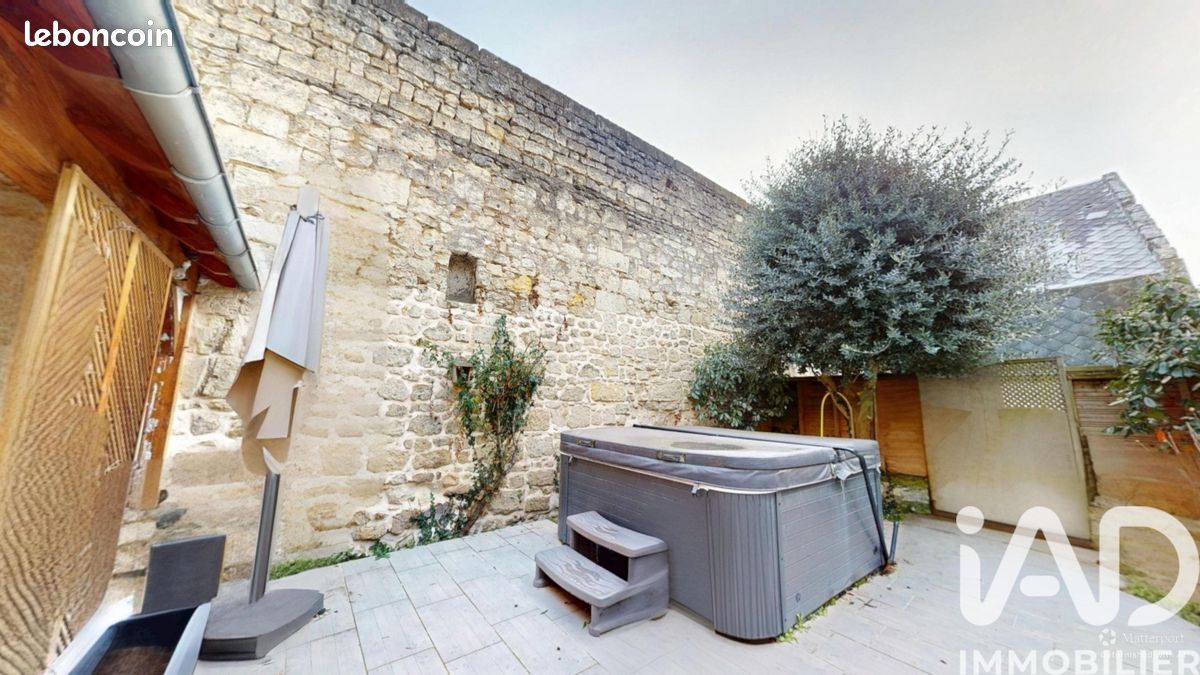 Maison de ville 4 pièces 115 m² (image 1)