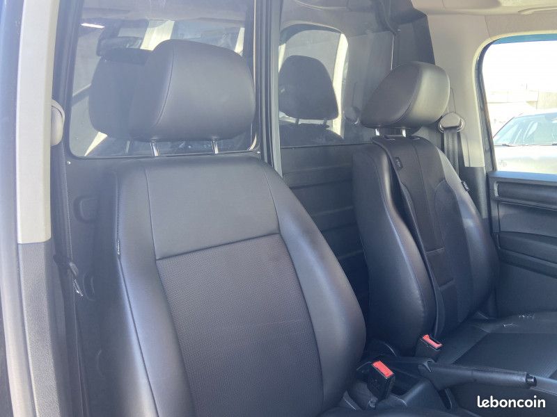 Volkswagen CADDY VAN 2.0 TDI 150CH BUSINESS LINE 4MOTION DSG6 7CV (image 17)
