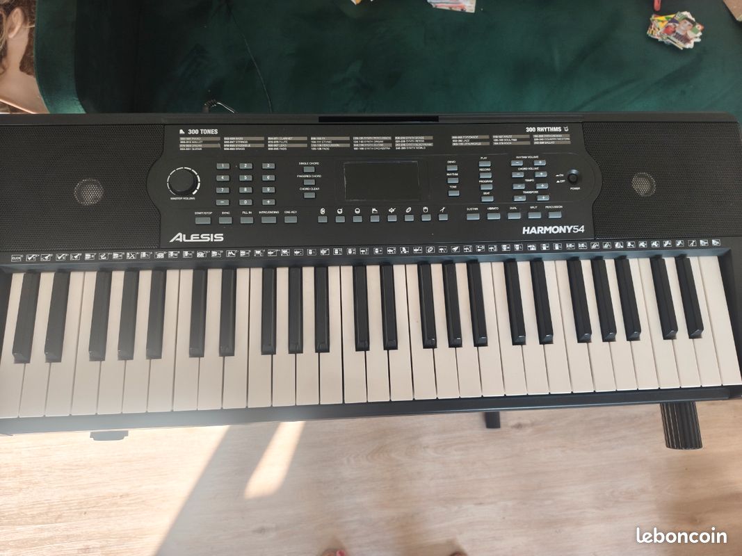 Piano alesis (image 1)