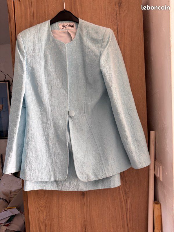 Ensemble cérémonie 44 neuf (image 1)