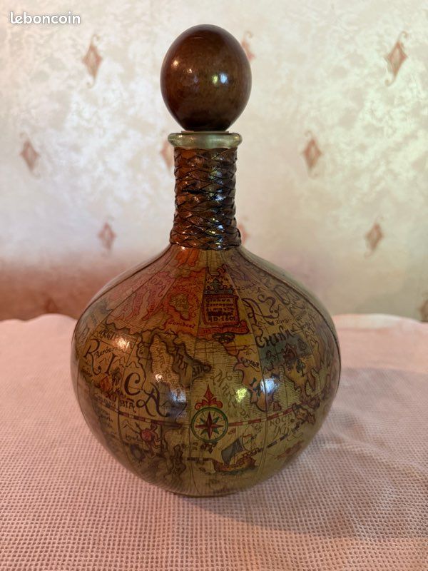 Bouteille décorative au style ancien globe terrestre (image 4)