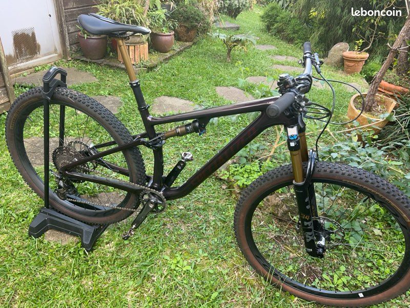 Velo vtt specialized (image 1)